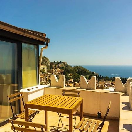Glamstudio Taormina Center Amazing View On Private Terrace Homgarden Lägenhet Exteriör bild