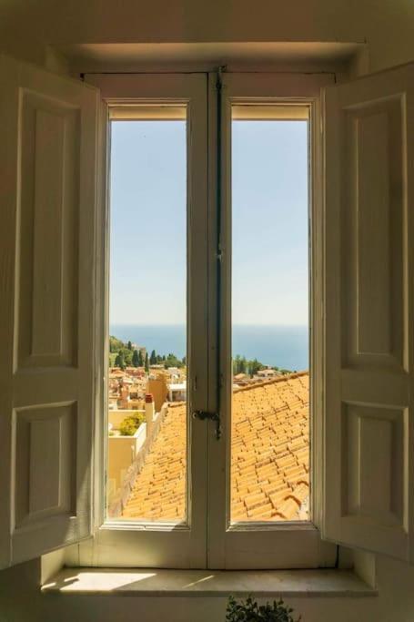 Glamstudio Taormina Center Amazing View On Private Terrace Homgarden Lägenhet Exteriör bild